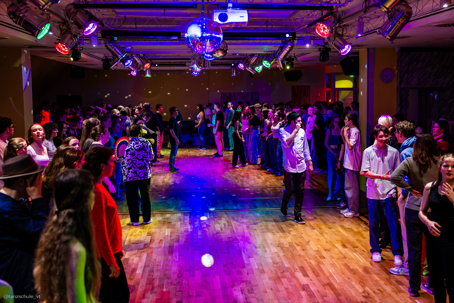 20240420 Huckepack Tanzparty 4632